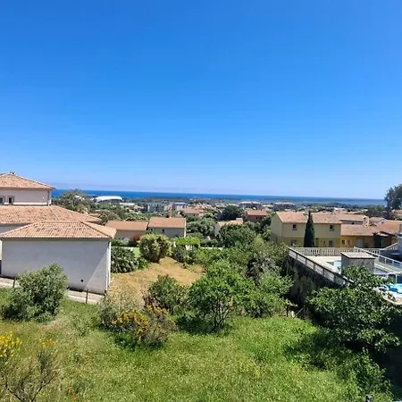 Apartment Joli T2 A 5 Min Des Plages *
